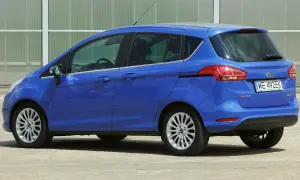 Ford B-Max jaki silnik wybrać? Poznaj najlepsze opcje silnikowe