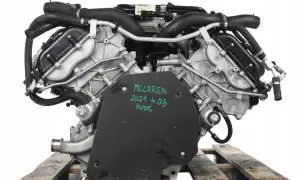 Ile kosztuje silnik V8? Ceny nowych i używanych modeli oraz czynniki wpływające na koszt