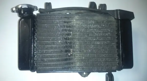 Jaki płyn do chłodnicy Yamaha FZ6? Sprawdź najlepsze opcje i porady