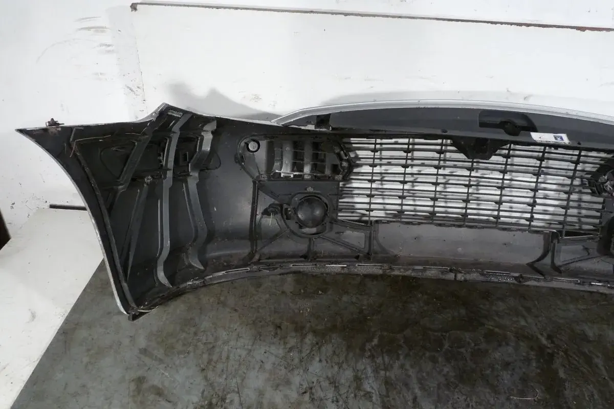Jak zdjąć zderzak przedni w peugeot 307 bez zbędnych problemów