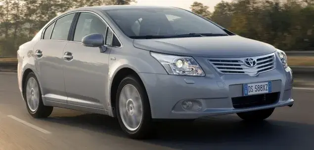Toyota Avensis jaki silnik wybrać, aby uniknąć wysokich kosztów?