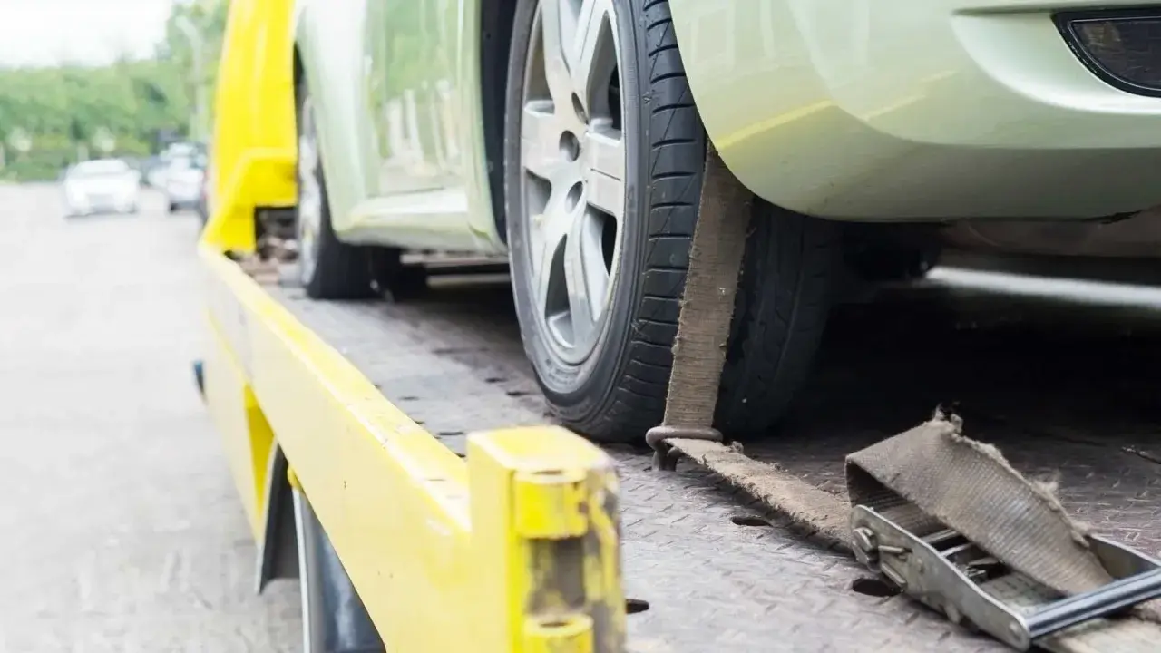 Auto z lat 2020-2023 na lawecie. Czy to najgorsze usterki wychodzące tuż po gwarancji?