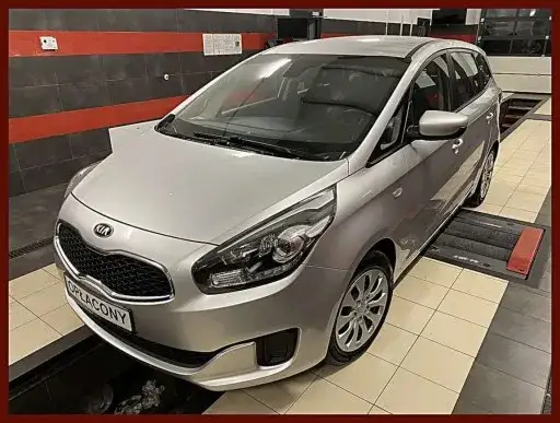 Zdjęcie Kia Carens 4: jaki silnik wybrać, aby zaoszczędzić na paliwie?