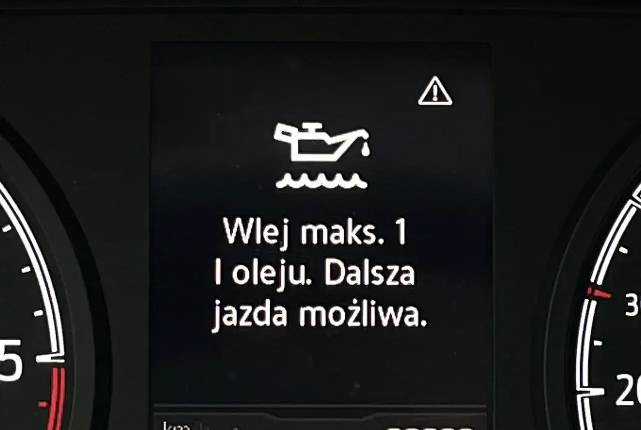 Kontrolka oleju świeci, komunikat 