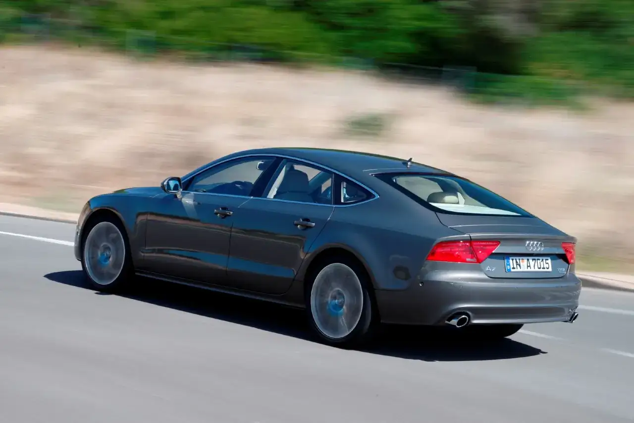 Zdjęcie Audi A7 jaki silnik wybrać - najlepsze opcje dla Twoich potrzeb