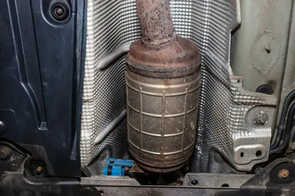 DPF suchy czy mokry - który filtr jest lepszy dla Twojego auta?